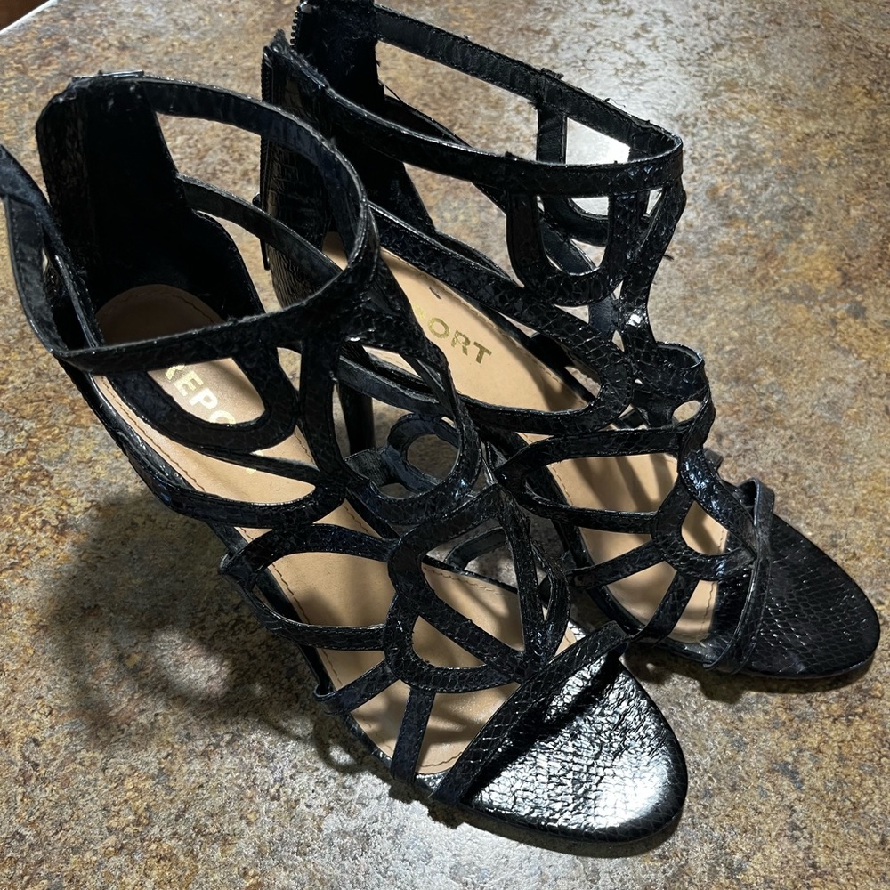 Black high heel dress shoes